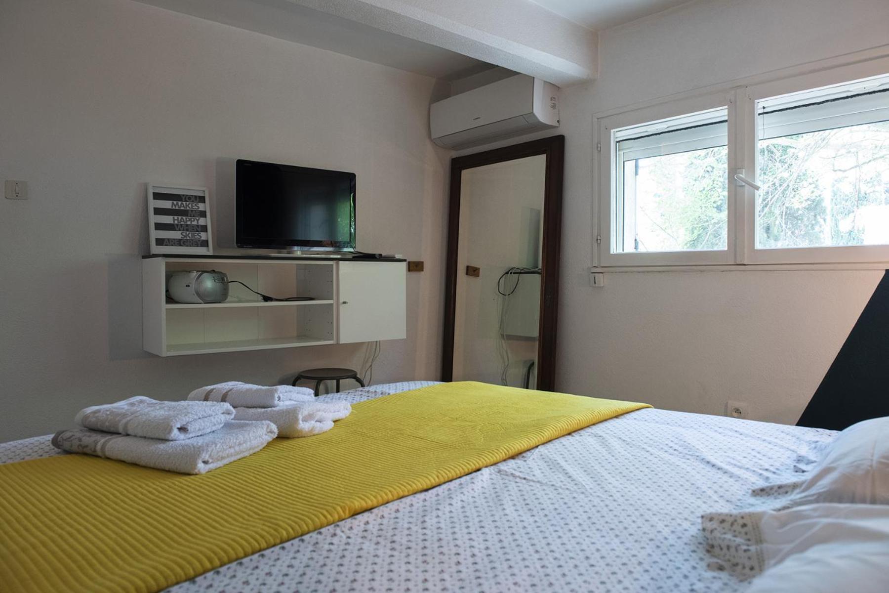 La Villa Plaisance - Maison Et Chambres D Hotes A Proximite De Chateaneuf-Du-Pape Bedarrides Ngoại thất bức ảnh